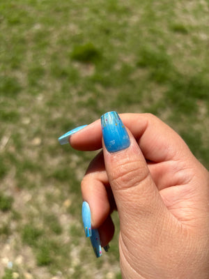 Delicate Floral Press-On Nails